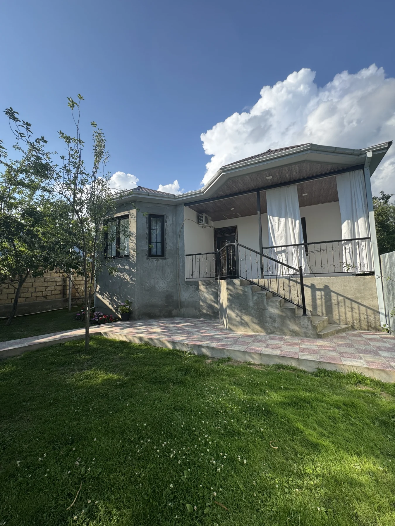 Vendam House